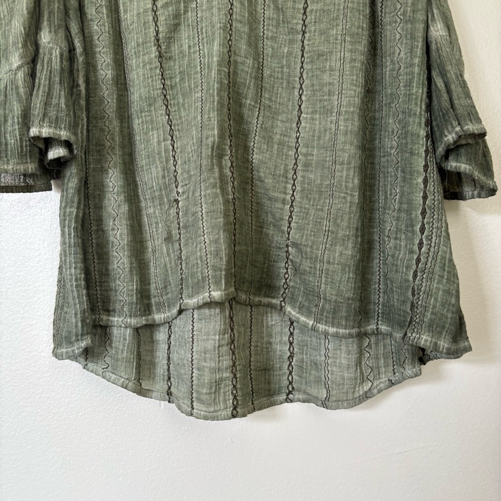 True Craft | Green Cold Shoulder Blouse | Size Small - Picture 6 of 11